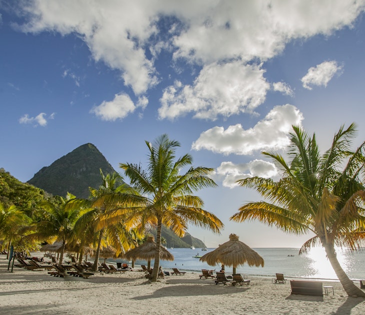 Sailing yacht approaching the Pitons, famous landmark of Saint Lucia Island, West Indies
1221401099
holiday, pitons st lucia, tropical beach
CLEARED FOR DIGITAL USE ONLY -
