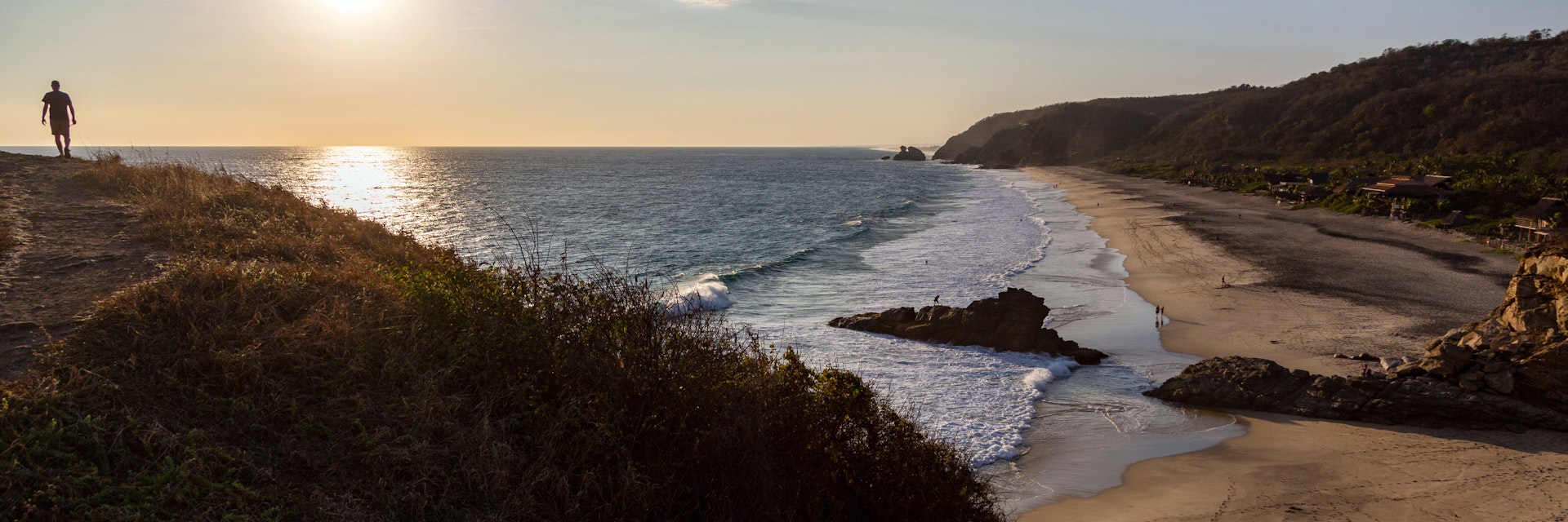Sunset over the pacific ocean from a hill in Punta Cometa, Mazunte, Mexico.