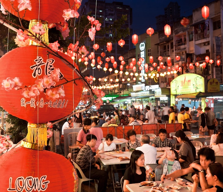 KUALA LUMPUR, MALAYSIA - JANUARY 20: Street restaurant Jalan Alor in heart of Kuala Lumpur, January 20, 2014, Malaysia. Jalan Alor is very popular with tourists and locals
192189878
alor, bowls, center, chinatown, chinese, city, culture, eat, evening, food, gastronomy, gourmet, holiday, jalan, kuala, lamp, lantern, locals, lumpur, malaysia, new, night, ornaments, people, popular, quarter, red, restaurant, street, tourists, tradition, year